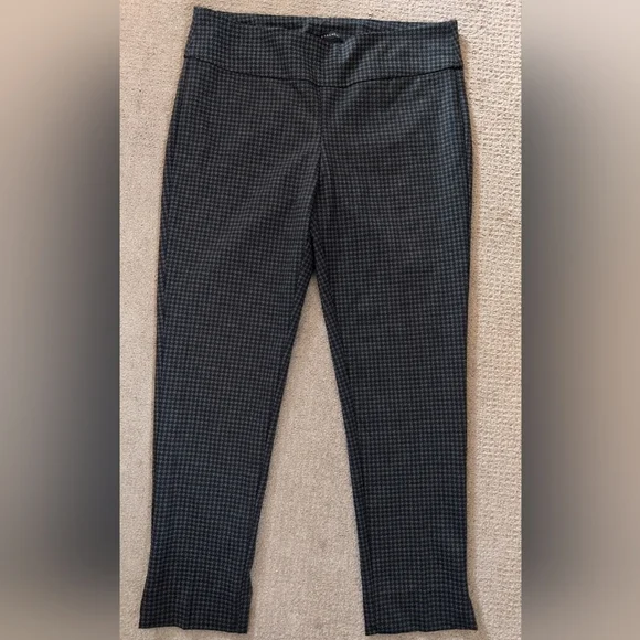 Zac & Rachel Houndstooth Black & Grey Legging/ Stretch Dress Pant - Picture 3 of 6